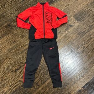 Nike boys tracksuit